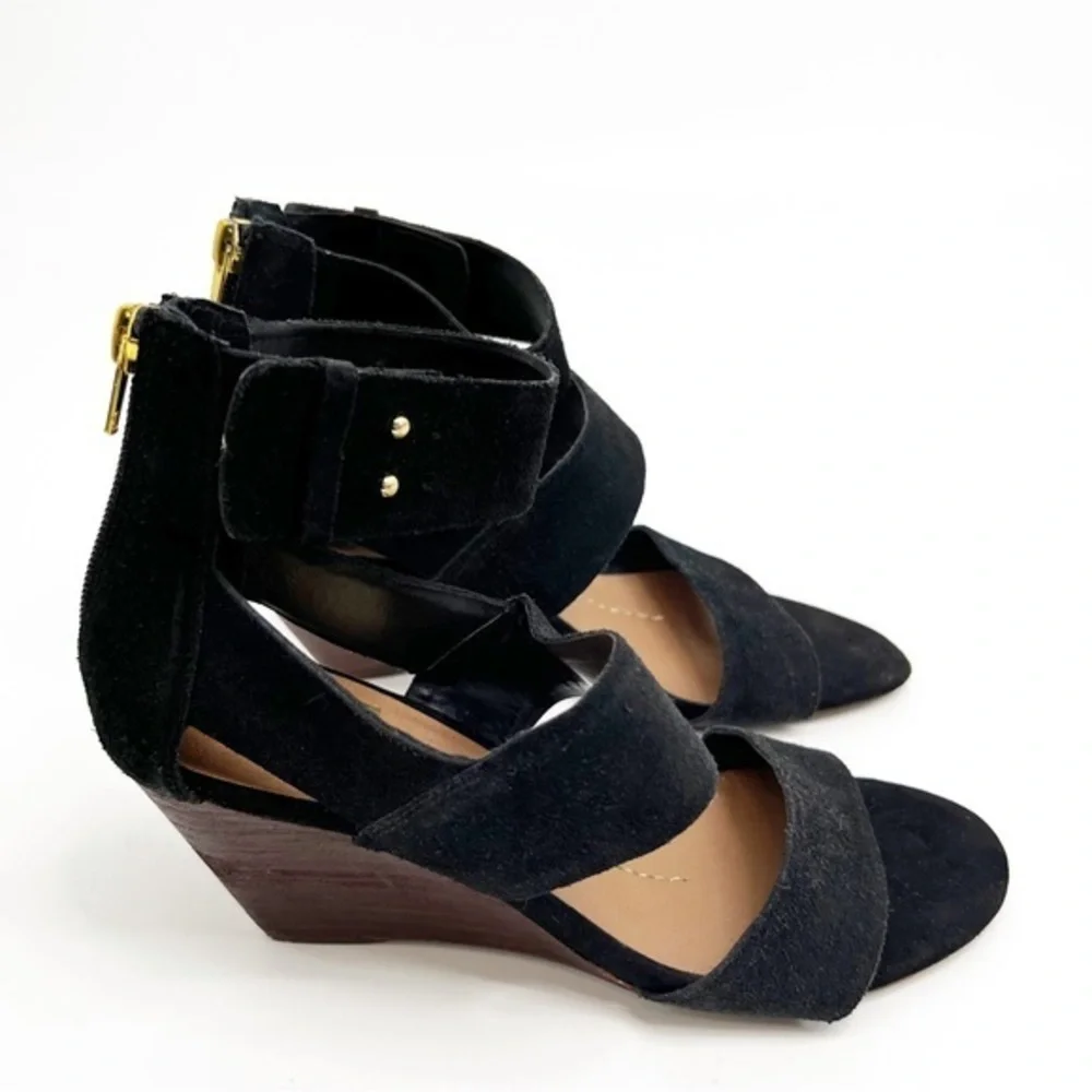 Dolce Vita Black Suede Wood Wedge Sandal Size 7.5
